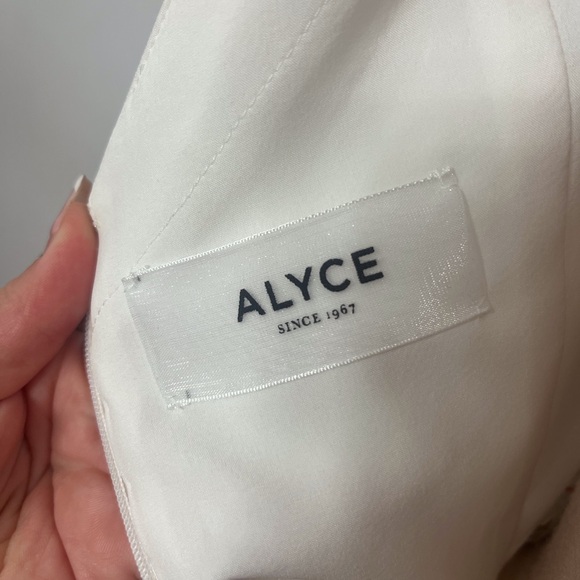 Ivory Square-Neck Tea-Length Dress - Picture 3 of 4